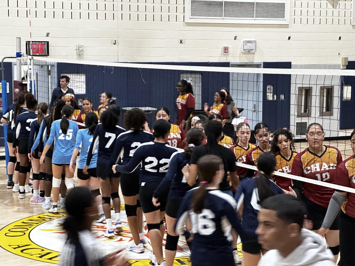 [Slideshow] Volleyball Team Celebrates Senior Night